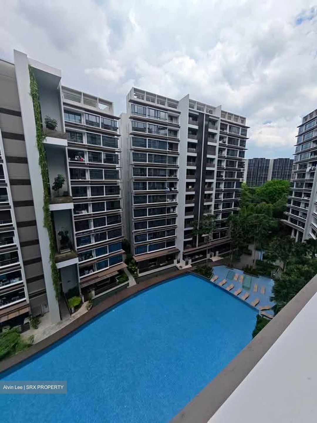 d'Nest (D18), Condominium #581370141